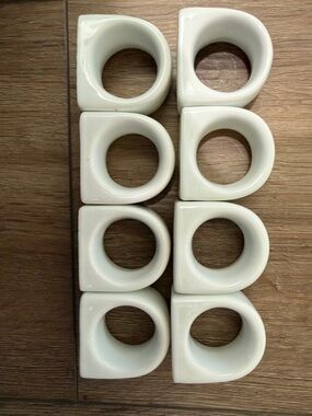 Vintage Pier 1 Imports Set of 8 White Ceramic Napkin Rings